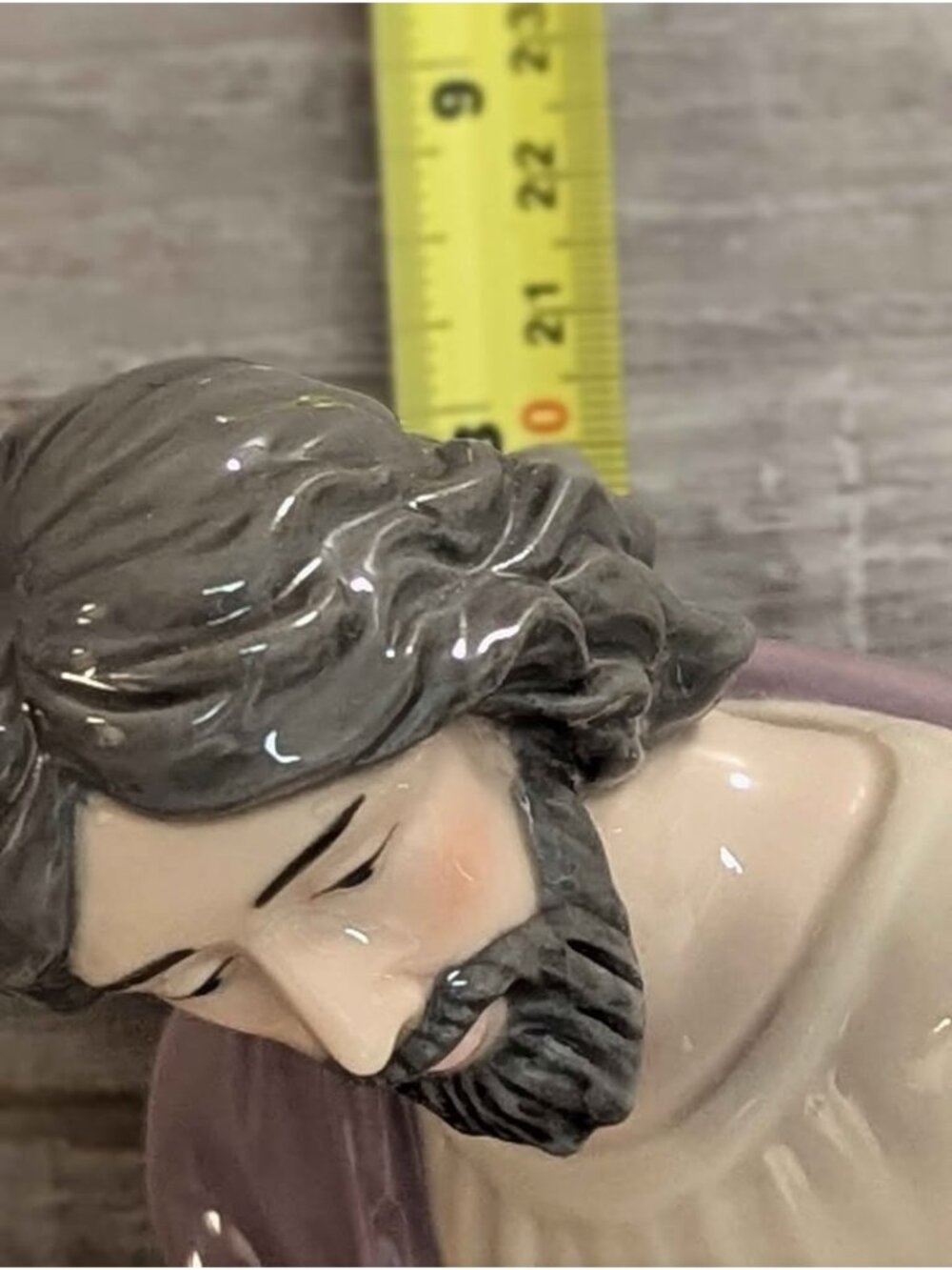 Jesus with Children Porcelain Figurine - Picture 9 of 10